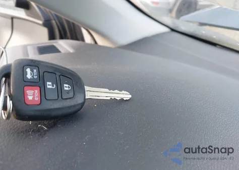 2017 Toyota Corolla Se z USA, uszkodzony, nr VIN 2T1BURHE8HC749762